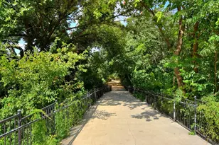 1900 Barton Springs Rd, Austin, TX 78704 - Photo 39