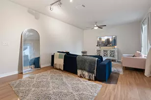 1900 Barton Springs Rd, Austin, TX 78704 - Photo 5