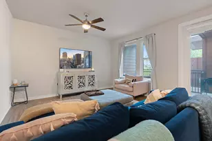 1900 Barton Springs Rd, Austin, TX 78704 - Photo 7