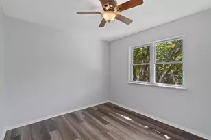 11809 Eubank Dr, Austin, TX 78758 - Photo 17
