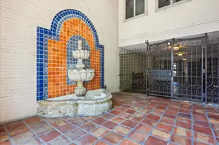 505 W 7th St, Austin, TX 78701 - Photo 17