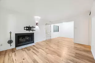 505 W 7th St, Austin, TX 78701 - Photo 7
