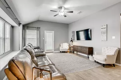 148 Fire Wheel Pass, Liberty Hill, TX 78642 - Photo 3