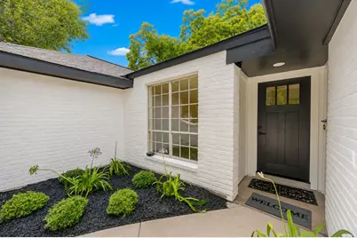10618 Braewick Drive, Houston, TX 77096 - Photo 7