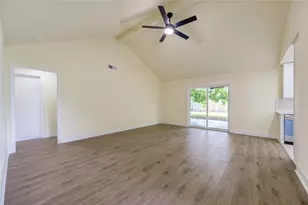 10618 Braewick Dr, Houston, TX 77096 - Photo 3