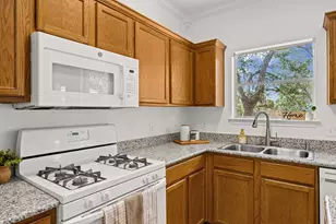 3514 Rock Shelf Ln, Round Rock, TX 78681 - Photo 13