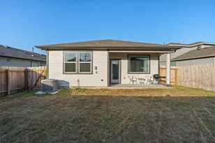 120 Scarborough Wy, San Marcos, TX 78666 - Photo 23