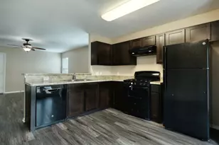 244 Langely, Kyle, TX 78640 - Photo 5