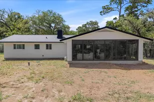 28 Lost Pines Ave, Bastrop, TX 78602 - Photo 31