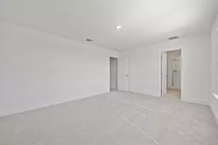 510 Tailwind Dr, Kyle, TX 78640 - Photo 9