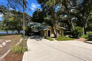 3004 Edgewater Dr, Austin, TX 78733 - Photo 5