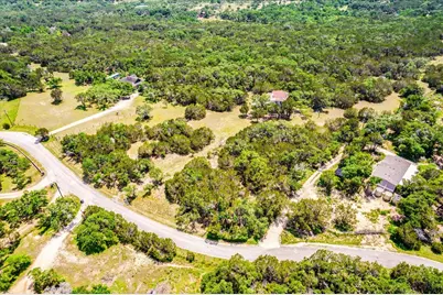 901 Todo Lane, Driftwood, TX 78619 - Photo 15
