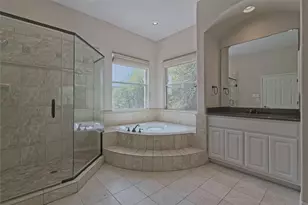 125 Waterford Ln, Georgetown, TX 78628 - Photo 17