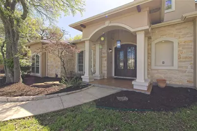 125 Waterford Lane, Georgetown, TX 78628 - Photo 3
