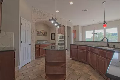125 Waterford Lane, Georgetown, TX 78628 - Photo 13