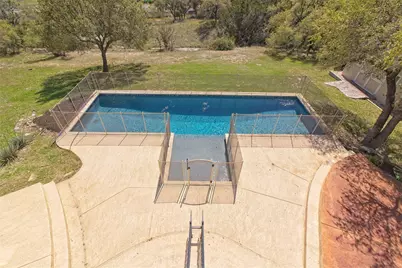 125 Waterford Lane, Georgetown, TX 78628 - Photo 27