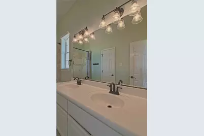 125 Waterford Lane, Georgetown, TX 78628 - Photo 21