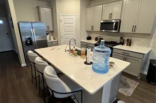 429 El Capitan Loop, Dripping Springs, TX 78620 - Photo 3