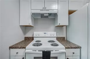 4307 S 1st St, Austin, TX 78745 - Photo 15