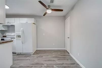 4307 S 1st Street #108, Austin, TX 78745 - Photo 11