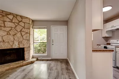 4307 S 1st Street #108, Austin, TX 78745 - Photo 7