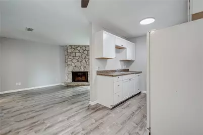 4307 S 1st Street #108, Austin, TX 78745 - Photo 3