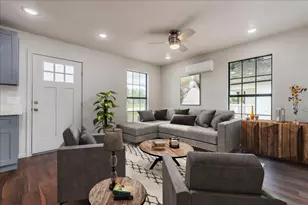 112 Gazley A & B St, Smithville, TX 78957 - Photo 27