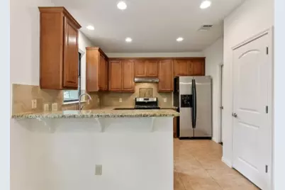 10104 Missel Thrush Drive, Austin, TX 78750 - Photo 7