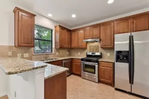 10104 Missel Thrush Dr, Austin, TX 78750 - Photo 5