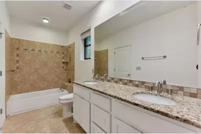 10104 Missel Thrush Drive, Austin, TX 78750 - Photo 11