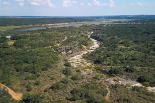 601 Echo Dr, Spicewood, TX 78669 - Photo 9