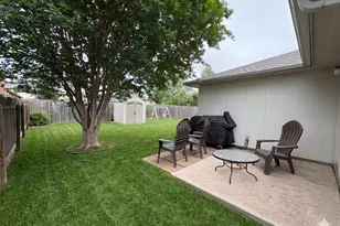 323 Precipice Way, Georgetown, TX 78626 - Photo 13