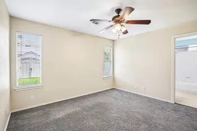 323 Precipice Way, Georgetown, TX 78626 - Photo 5