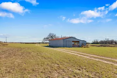 1949 Fm 619, Elgin, TX 78621 - Photo 33