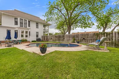 819 Hackberry Street, Taylor, TX 76574 - Photo 35