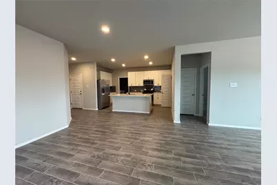11616 Comano Drive, Austin, TX 78747 - Photo 3