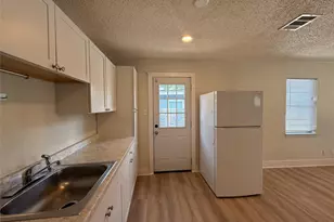 1412 Vargas Rd, Austin, TX 78741 - Photo 19