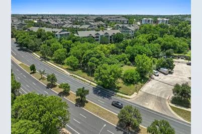 301 E Stassney Lane, Austin, TX 78745 - Photo 3