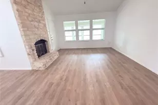 1915 Egger Ave, Round Rock, TX 78664 - Photo 5