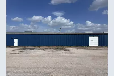 1001 Huser Boulevard Boulevard, Schulenburg, TX 78956 - Photo 7