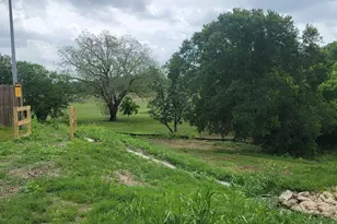127 Trailside Ln, Bastrop, TX 78602 - Photo 25