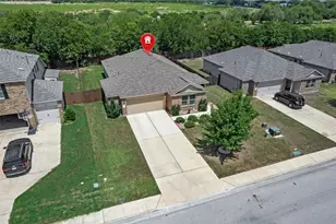 196 Jackson Blue Ln, Kyle, TX 78640 - Photo 27