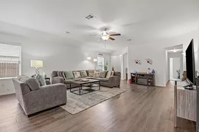 196 Jackson Blue Lane, Kyle, TX 78640 - Photo 5