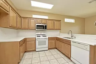 112 Bluebell Dr, Georgetown, TX 78633 - Photo 15