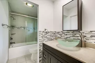 7509 Stonecliff Cir, Austin, TX 78731 - Photo 17