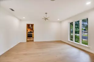 7509 Stonecliff Cir, Austin, TX 78731 - Photo 9