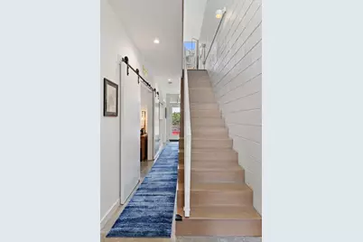 2016 Jesse E Segovia Street #A, Austin, TX 78702 - Photo 35