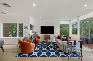 2016 Jesse E. Segovia St, Austin, TX 78702 - Photo 41