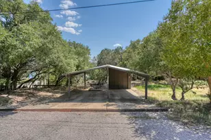 1013 Council St, Burnet, TX 78611 - Photo 33