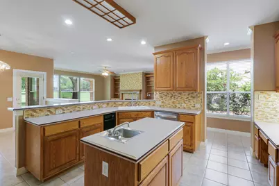 10608 Portrush Court, Austin, TX 78747 - Photo 13